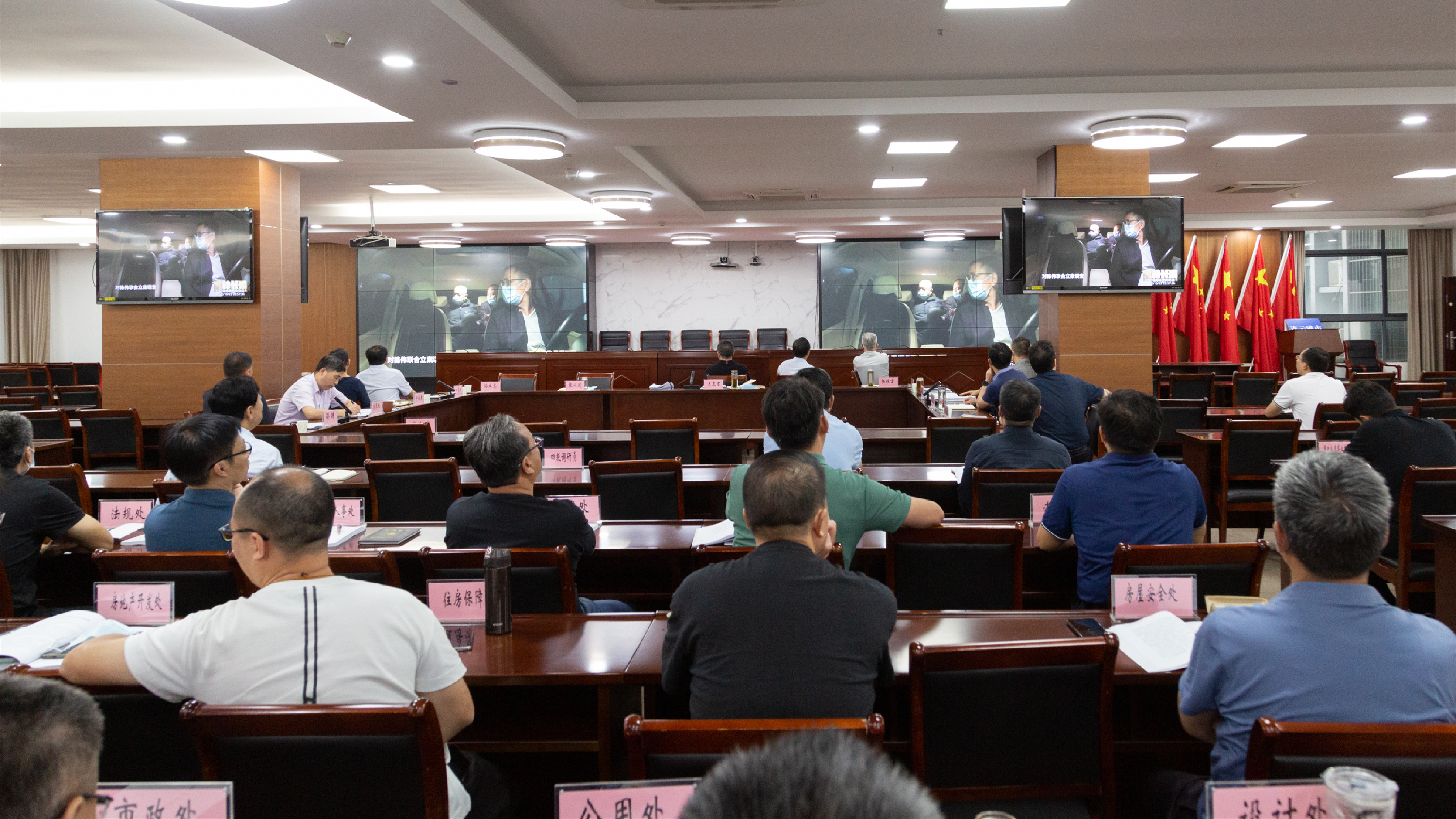 韩漫
廉政警示教育2.jpg